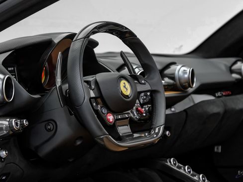 Used 2022 Ferrari 812 GTS RWD image 56