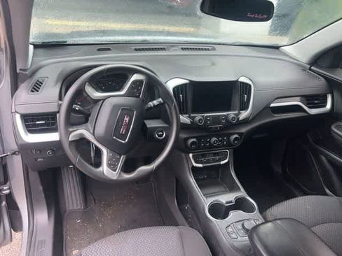 Certified 2023 GMC Terrain SLE w/ Driver Convenience Package FWD image 8