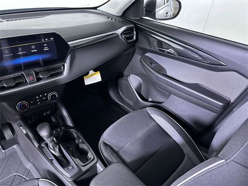 New 2026 Chevrolet TrailBlazer LS w/ LS Convenience Package image 35