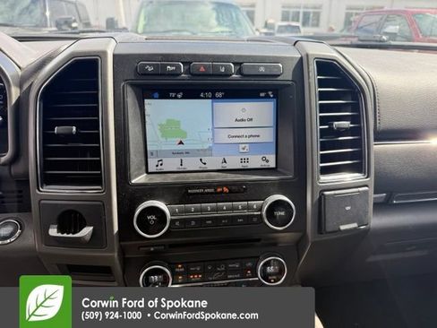 Used 2018 Ford Expedition Max XLT w/ Equipment Group 202A AWD/4WD image 18