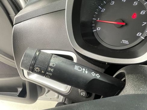 Used 2013 Chevrolet Equinox LS AWD/4WD image 24