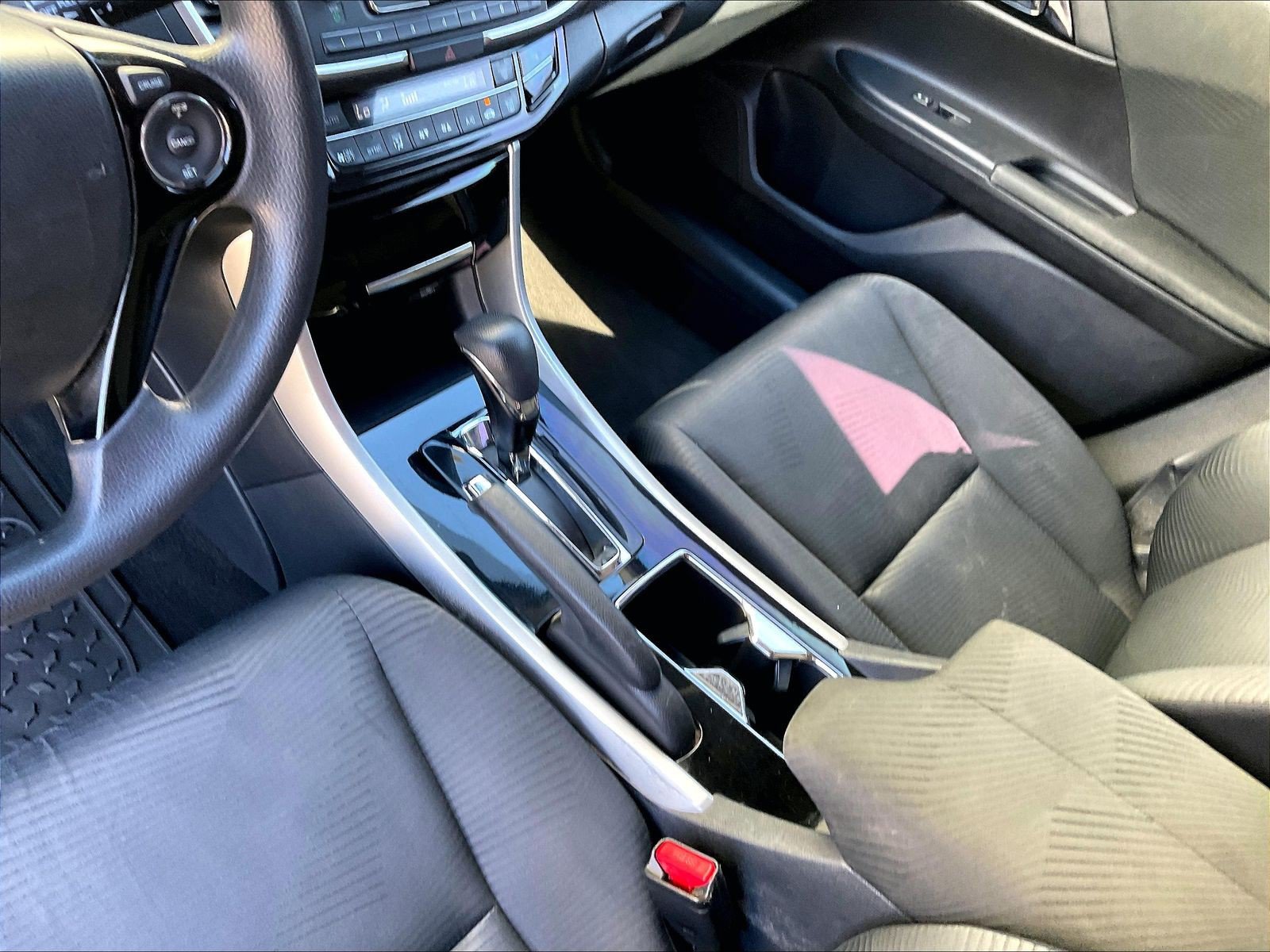Used 2016 Honda Accord LX image 17