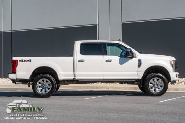 Used 2019 Ford F250 Platinum w/ Platinum Ultimate Package AWD/4WD image 12