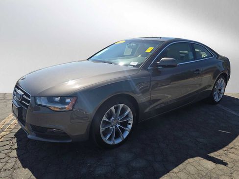 Used 2014 Audi A5 2.0T Premium image 3