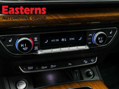 Used 2023 Audi Q5 2.0T Premium w/ Convenience Package image 48