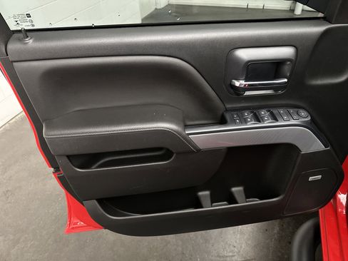 Used 2018 Chevrolet Silverado 1500 LT w/ All Star Edition image 18