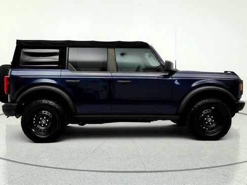 Used 2021 Ford Bronco Black Diamond AWD/4WD image 4