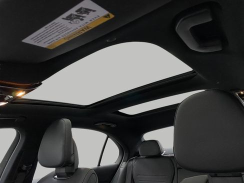 Used 2023 Mercedes-Benz C 300 4MATIC Sedan image 29