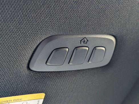 Certified 2023 Ford F150 Lariat w/ Equipment Group 502A High image 26