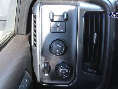 Used 2017 Chevrolet Silverado 3500 LTZ w/ Duramax Plus Package image 21