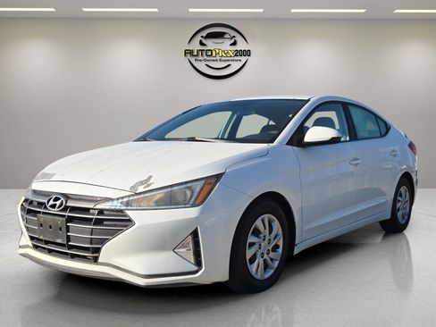 Used 2019 Hyundai Elantra SE w/ Cargo Package image 3