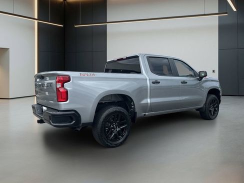Used 2025 Chevrolet Silverado 1500 LT Trail Boss AWD/4WD image 5