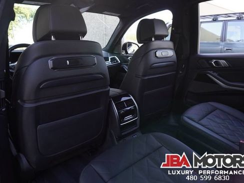 Used 2023 BMW X7 xDrive40i w/ M Sport Package AWD/4WD image 88