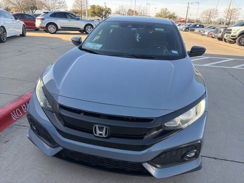 Used 2019 Honda Civic Sport image 2