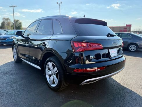 Used 2018 Audi Q5 2.0T Premium w/ Convenience Package AWD/4WD image 5