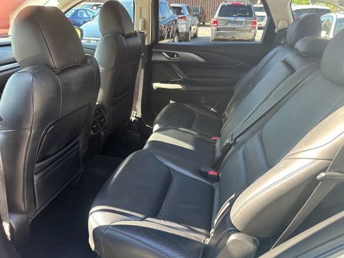 Used 2016 MAZDA CX-9 Touring AWD/4WD image 12