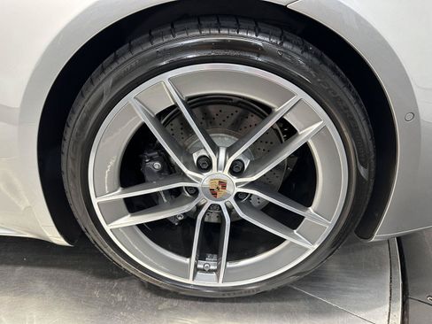 Certified 2025 Porsche 911 Carrera RWD image 12