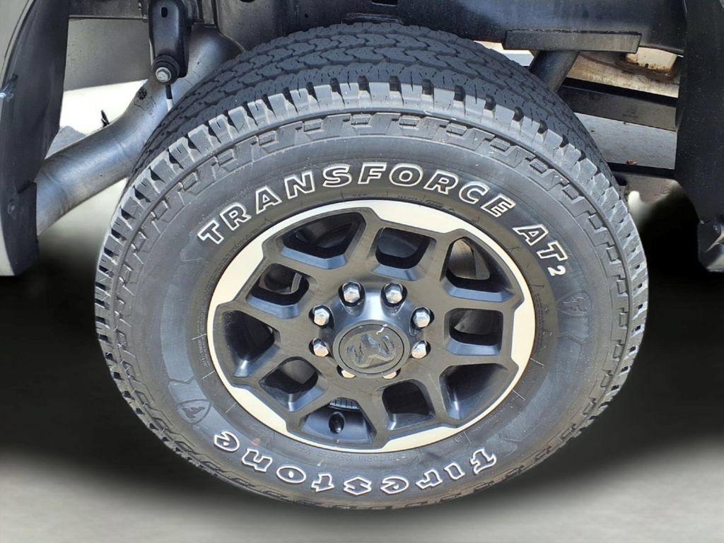 Used 2026 RAM 2500 Laramie AWD/4WD image 9