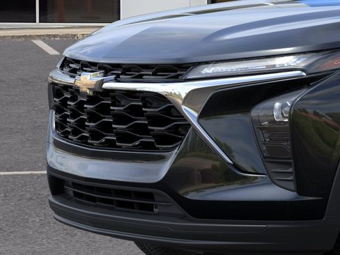 New 2026 Chevrolet Trax LS FWD image 15
