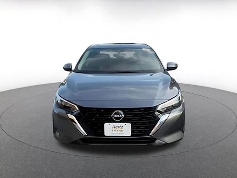 Used 2025 Nissan Sentra SV FWD image 5
