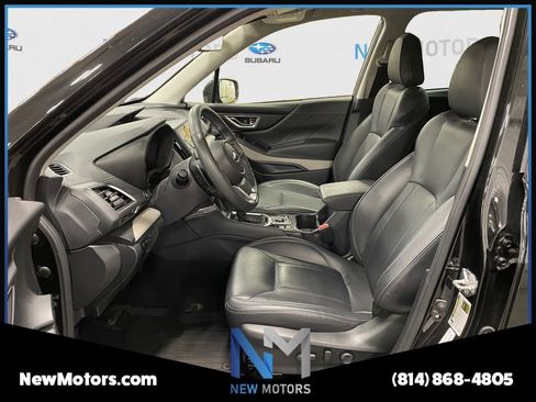 Used 2023 Subaru Forester Limited AWD/4WD image 9