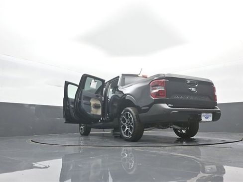 New 2026 Ford Maverick Lariat image 40