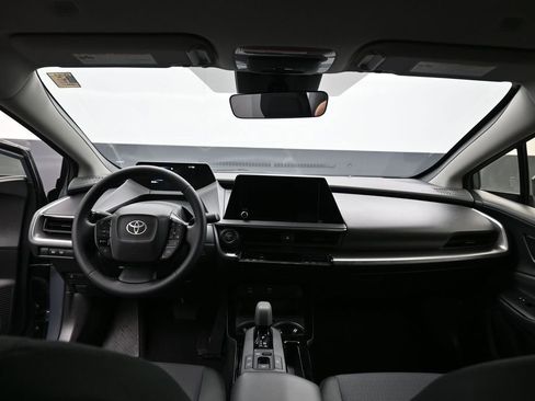Certified 2024 Toyota Prius LE AWD/4WD image 24