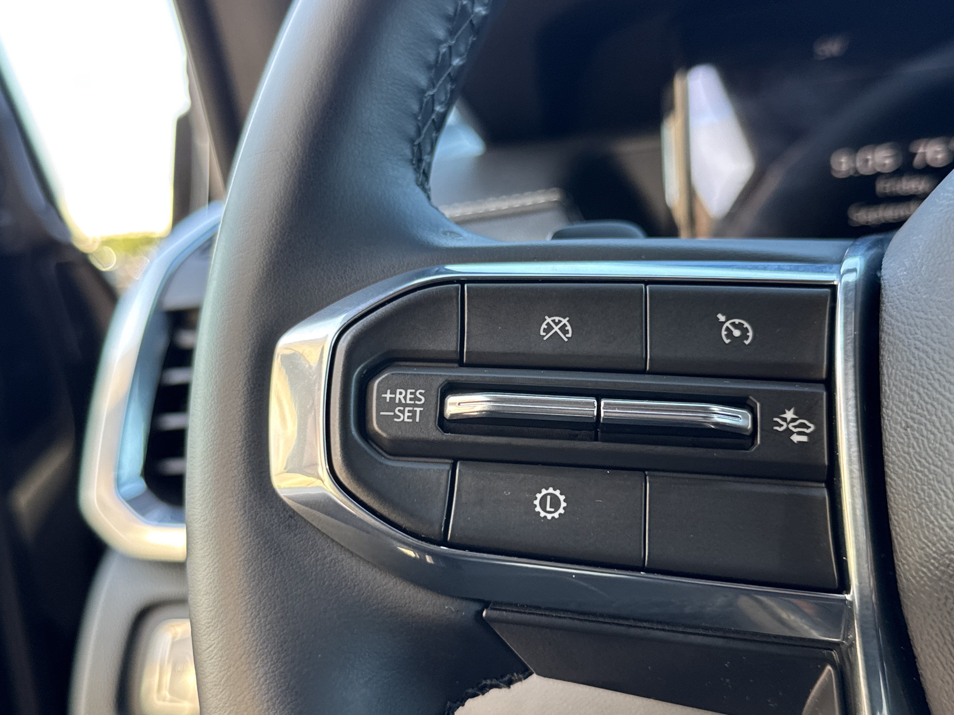 Used 2026 GMC Acadia Elevation w/ Black Edition FWD image 19