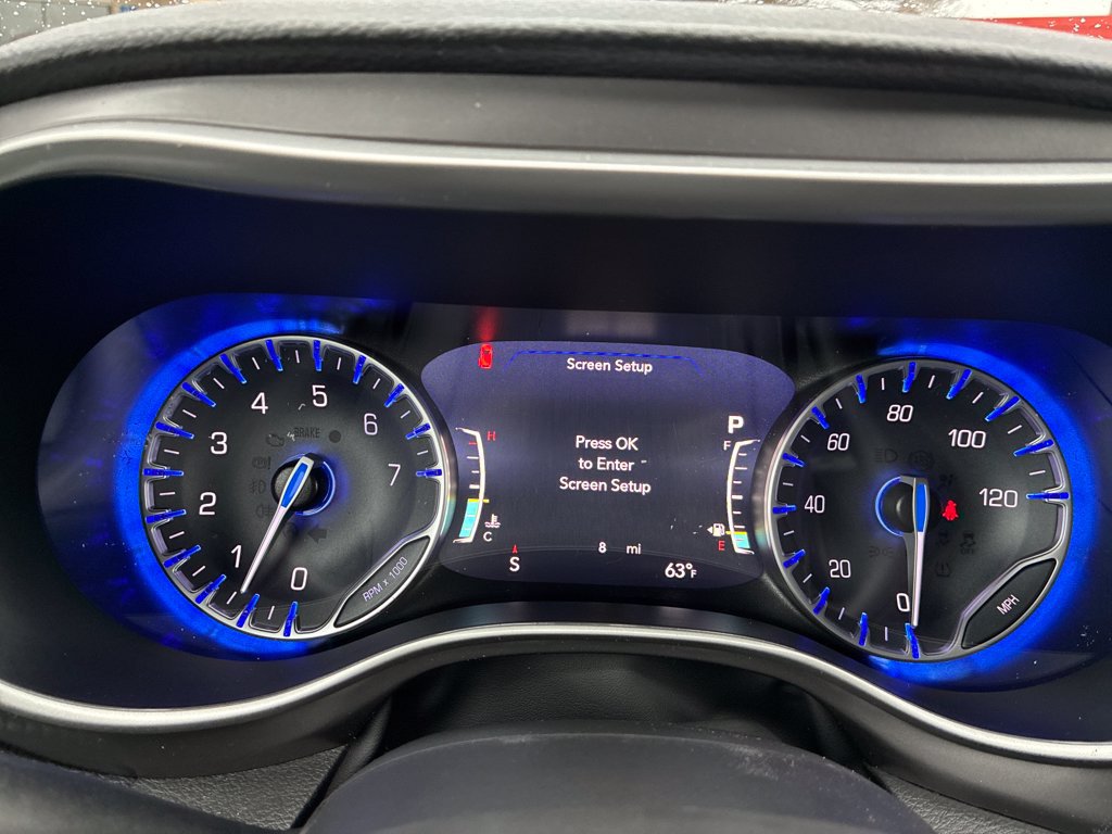 New 2026 Chrysler Pacifica Select AWD/4WD image 16