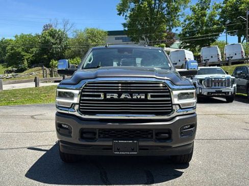 Used 2024 RAM 2500 Laramie w/ Safety Group AWD/4WD image 3