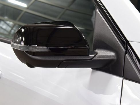 New 2026 Chevrolet Traverse Z71 w/ Enhanced Driving Package image 17