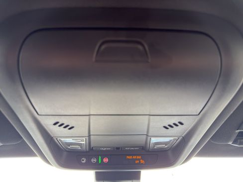 Used 2024 Chevrolet Equinox RS w/ RS Leather Package image 23