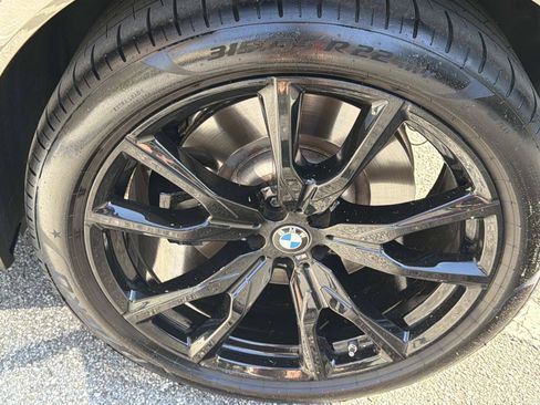 Used 2025 BMW X7 M60i w/ Executive Package AWD/4WD image 10