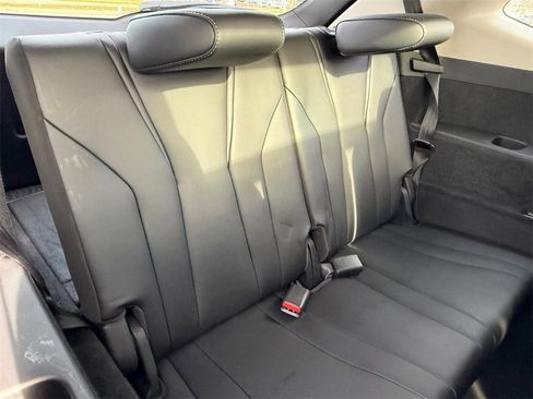 Certified 2023 Acura MDX FWD w/ Technology Package image 11