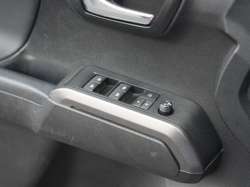 Used 2021 Toyota Tacoma TRD Off-Road image 29