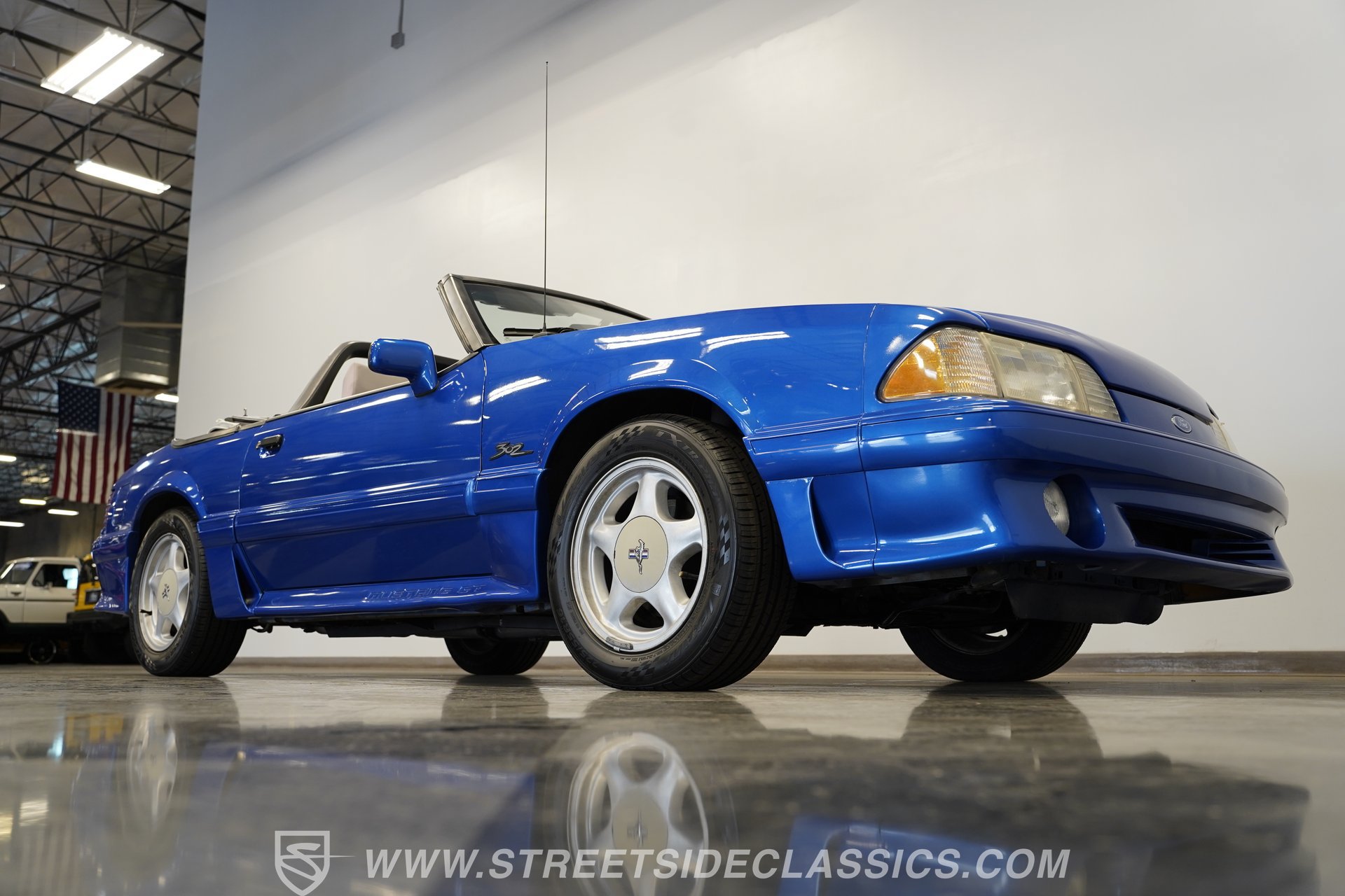 Used 1993 Ford Mustang GT RWD image 38