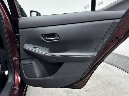 Used 2024 Nissan Sentra SV image 29