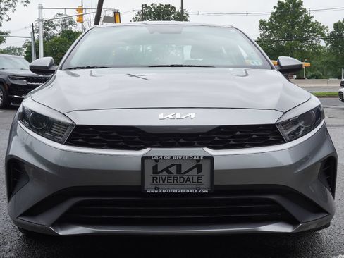Used 2022 Kia Forte LXS FWD image 7