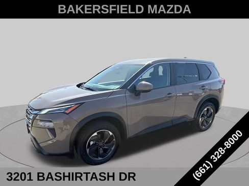 Used 2025 Nissan Rogue SV AWD/4WD image 1