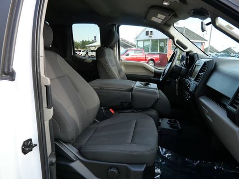 Used 2019 Ford F150 XL w/ Equipment Group 101A Mid AWD/4WD image 12