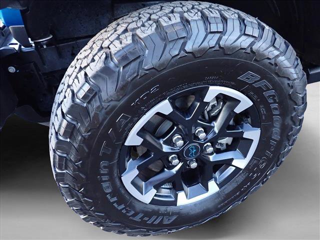 Used 2024 Jeep Wrangler Unlimited Rubicon 4xe w/ Safety Group AWD/4WD image 7