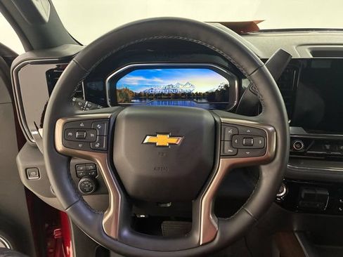 Used 2024 Chevrolet Silverado 2500 High Country w/ High Country Premium Package AWD/4WD image 21