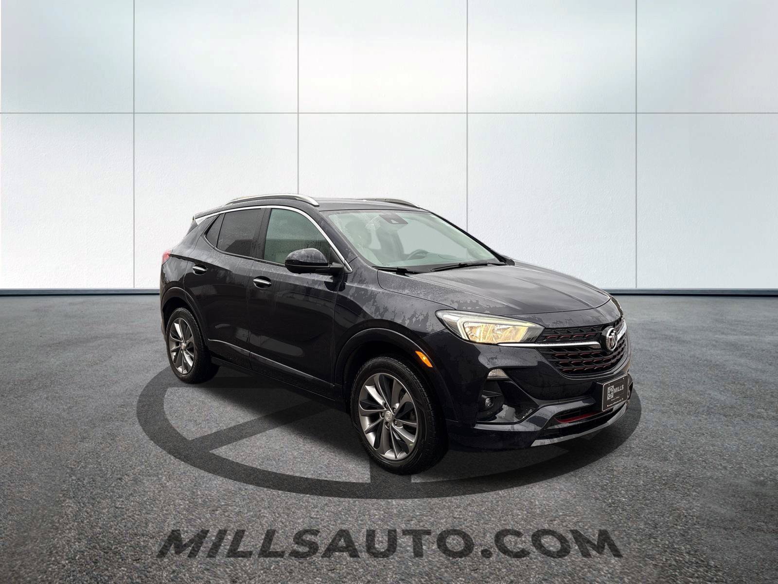 Used 2020 Buick Encore GX Select w/ Advanced Technology Package AWD/4WD image 3