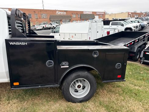 New 2023 GMC Sierra 3500 Pro image 8