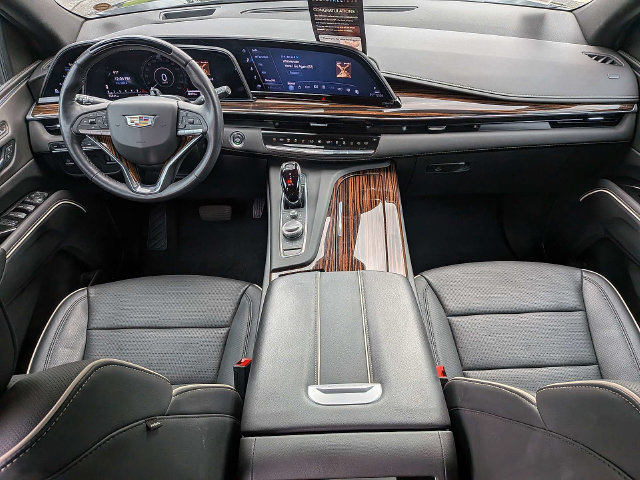 Used 2023 Cadillac Escalade Premium Luxury w/ LPO, Floor Liner Package AWD/4WD image 16