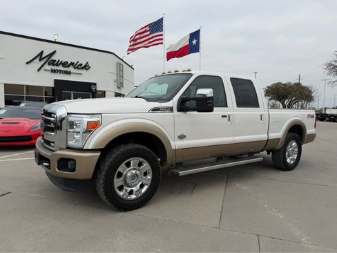 Used 2014 Ford F250 King Ranch w/ King Ranch w/Chrome Package image 1