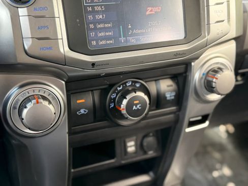 Used 2016 Toyota 4Runner SR5 Premium AWD/4WD image 33