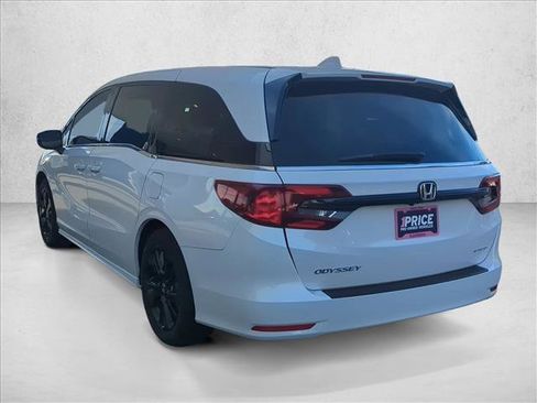 Used 2023 Honda Odyssey Sport image 8