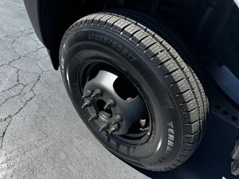 Used 2022 RAM 3500 Tradesman RWD image 33