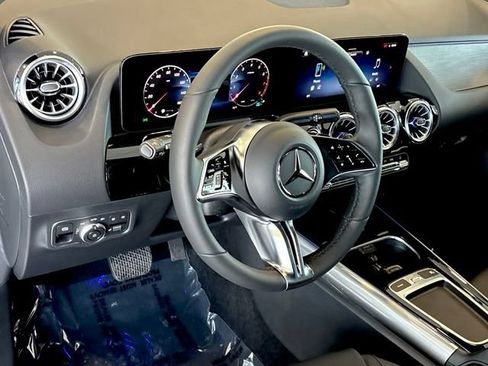 Certified 2026 Mercedes-Benz GLA 250 4MATIC image 23